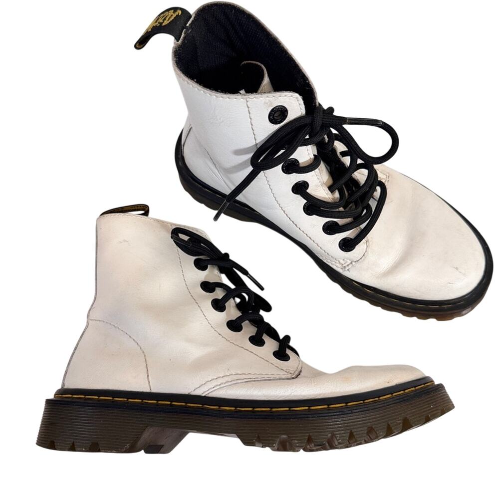 Dr Marten White Leather Lace Up Ankle Boots Womens 7 High Top Lug Fall Goth